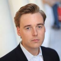 Eddie Mclaughlin's Instagram, Twitter & Facebook