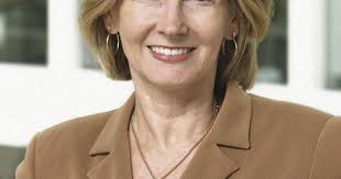 Packard Foundation Names a New Leader (Transitions)