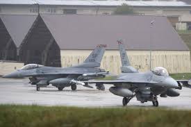 Hard as it is to fathom, the air force f16 and 15s are getting old too. F 16 At Spangdahlem First In Europe To Hit 10 000 Flight Hours Military Com