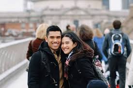 Indeks berita gosip terbaru hari ini mengenai indraguna sutowo seputar artis, style, film, musik, dan lirik lagu dari indonesia, kpop, jpop, dan luar negeri. 10 Potret Kemesraan Dian Sastro Indraguna Sutowo Yang Bikin Iri