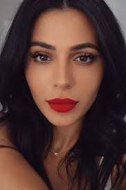 Woman with red lipstick and black hair. Sexy Makeup With Red Lipstick Picture 3 Hairs London