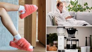 Are you looking for something unique to give to your wife on her 40th birthday? The 50 Best Gifts Women Actually Want In 2021 Amazing Gifts For Her