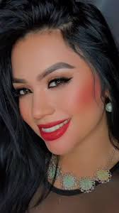 Negros Tus Cabellos Canción Oficial