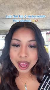 Setting Up at Auburndale Flea Market