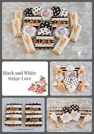 Black And White Striped Themed Wedding Cookies Jpg 600 857 Cookie Wedding Favors Bridal Cookies Anniversary Cookies