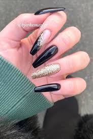Acrylic Black And Gold Glitter Nails Cute Black Coffin Nails Glitter Gold Black And Gold Nails Acrylic Coffin Glitter Black In 2020 Gold Acrylic Nails Acrylic Nails Coffin Glitter Black Acrylic Nails