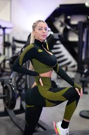 Straddling the line between resource management and action combat, the pixel art ludus simulator domina puts you in control of a stable of gladiators that will either bring glory to your house. Domina 3 Piece Seamless Kit Black Lime Light Engineered Life
