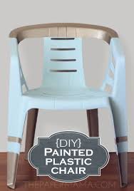 Give Your Ordinary Plastic Chairs A Makeover For Summer Entertainment With This Diy Tutoria Diy Chair Makeover Plastic Patio Furniture Patio Furniture Makeover