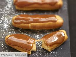 Recette Eclair Caramel Beurre Sale Ingredients 6 Personnes 25 Cl D Eau 100 G De Beurre 4 G De Sel Fin Dec Recette Eclairs Recette Desserts Francais