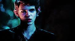 He S Saying The Dark One Robbie Kay Peter Pan Peter Pan Once Upon A Time Peter Pan