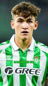 Racing muestra interés en Mateo Flores del Real Betis