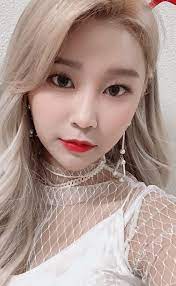 Lee hyebin (이혜빈), better known as the mononym hyebin , was born in andong, south korea on january 12, 1996 (age 24). Gtr Variedades A Passionate For Language On Twitter Hyebin Chan I Think That Her Stayed Divine With This Long Hair Like Jeongyeon Of Twice In My Humble Opinion They Stay Best Of