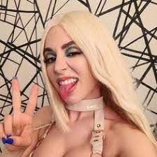 19 ideeën over Ava max | amerikaans meisje, beroemdheden, meisje