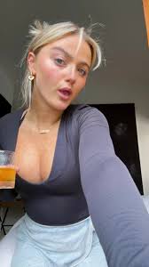 Tryna be classy 🫶🏻🌞☺️#fyp #baydreams #festivalseason 🔥🔥