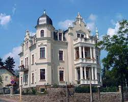 Mehr daten und analysen gibt es hier: Besitzgesellschaft Der Stadt Radebeul Mbh Immobilien Hauser Und Wohnungen