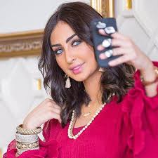 865 Mentions J Aime 13 Commentaires Solotica Amp Anesthesia Lenses Anesthesia Monros Sur Instagram Quot الفنانة الج Beauty Diy Pallet Furniture Hair