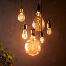 philips led lampe ersetzt 25w e27 globe g200 klar giant vintage goldwei s philips 871869676808200 led lampe holzpendelleuchte gluhbirnen