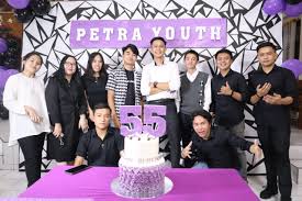 Kami punya bengkel liturgi yang dikelola oleh pemuda. Pemuda Gmim Petra Kinilow Sukses Rayakan Hut Ke 55 Manguninews Com