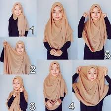 Jun 20, 2021 · perawakannya masih sama, dengan gaya khasnya mengenakan celana panjang, kemeja dan kerudung yang simpel, airin menyapa para driver ojek online yang menjadi peserta donor pada acara itu. Tutorial Hijab Segi 4 Untuk Anak Kecil Gaya Hijab Model Pakaian Hijab Model Pakaian