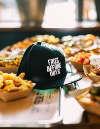 Statement Cap Fries Before Guys Streetfood Cap Snapback Fritten Pommes Poutine Fashion Foodporn Handmade Fri Papas Fritas Almuerzos Foodtrucks