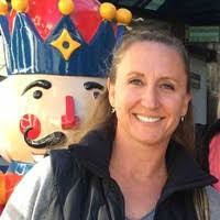 Julie Chatwin's Instagram, Twitter & Facebook