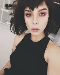 Sara's birth flower is lily of the. Consulta Esta Foto De Instagram De Azaramakeup 2 675 Me Gusta Instagram Bilder Instagram Bilder