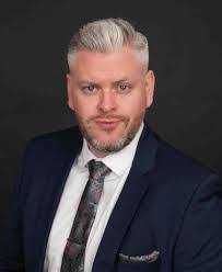 Ken Spires's Instagram, Twitter & Facebook