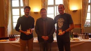 Lucas pseudoprimes and fibonacci pseudoprimes are composite integers that pass certain tests which all primes and very few composite numbers pass: Carhaix Florian Cousseau Et Loic Lucas Recoivent La Medaille De La Ville Quimper Maville Com