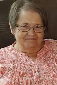 Glenda Stapleton's Instagram, Twitter & Facebook