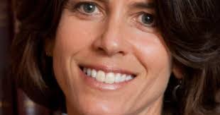 Tina Nadeau's Instagram, Twitter & Facebook