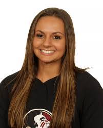 Leslie Farris's Instagram, Twitter & Facebook