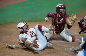 Did oklahoma really just have a 3 run home run off of a bunt?! Yedmtliuv2iaqm