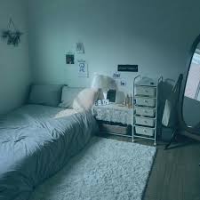pin by esmanur salmann on myro little berbrunner comfortable bedroom decor comfortable bedroom small bedroom designs