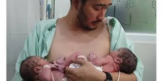 Cara alami untuk mengusahakan kehamilan kembar: 9 Artis Indonesia Ini Punya Anak Kembar Ada Yang Sudah Beranjak Dewasa Merdeka Com