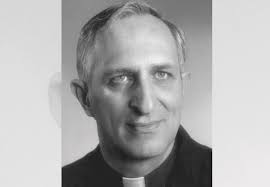 Remembering Jesuit Father Daniel J. Lusch