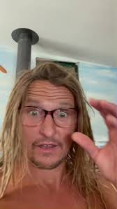 Paul Chicken Dyer Wife