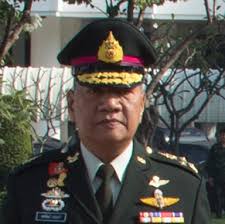 File:Pornpipat Benyasri 2018 (cropped).jpg