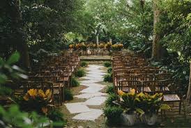 Jardin De Vicky Un Terrible Drame A Frappe Une Famille Dinantaise Le 17 Novembre Dernier Vicky Deluss With Images Botanical Gardens Wedding Decor Elegant Malaga