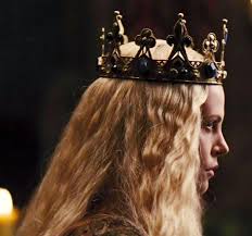 Snow White And The Huntsman Queen Ravenna Queen Aesthetic Blonde Hair Characters Queen Ravenna