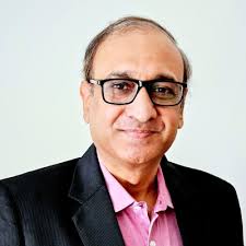 Dr. Anthony Chaffee, a medical doctor and former professional rugby player,  warns that the “healthy” advice we've trusted may actually be harming us.  We were told to avoid cholesterol and saturated… |