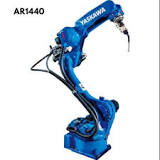 500 A Painted Yaksawa Ar1440 Slim Thru-arm Arc Welding Robot ...