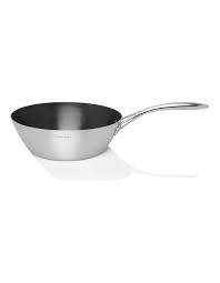 The beauty of the wok is it can be used on various surfaces like induction, gas stove, electric stove, and more. Wok For Induction Cooktop Shop 10 Items Myer