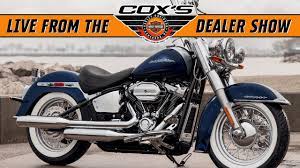 35 Harley Davidson Deluxe