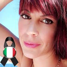 La bellissima Elettra Lamborghini svela peso e altezza: "Sono alt..Altro...