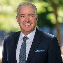 Amanda Macko's Instagram, Twitter & Facebook