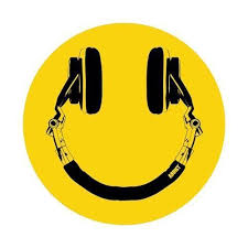 Music Makes Me Happy Musique House Musique De Dj La Musique Est La Vie