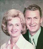 Lisa Rininger's Instagram, Twitter & Facebook