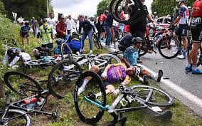 Contient les itinéraires, coureurs, équipes et les infos des tours passés. Gwlkranhm3tknm