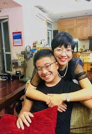 Quản lý của nsnd công lý cũng khẳng định anh không nhập viện vì đột quỵ hay liên quan đến rượu, bia như những tin đồn trên mạng xã hội. Con Trai Cong Ly Tháº£o Van Ä'iá»ƒn Trai 15 Tuá»•i Ä'a Cao 1m70 Vietnamnet