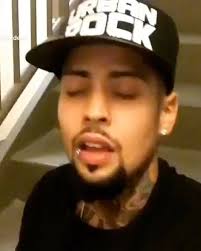 Felt this in my soul today to share. RAW VOCALS🎤💯🤟🏼🫡!!!!! God is  great❤️!!! Music saved my life. Which one is your favorite slide👉🏼???!!⁉️